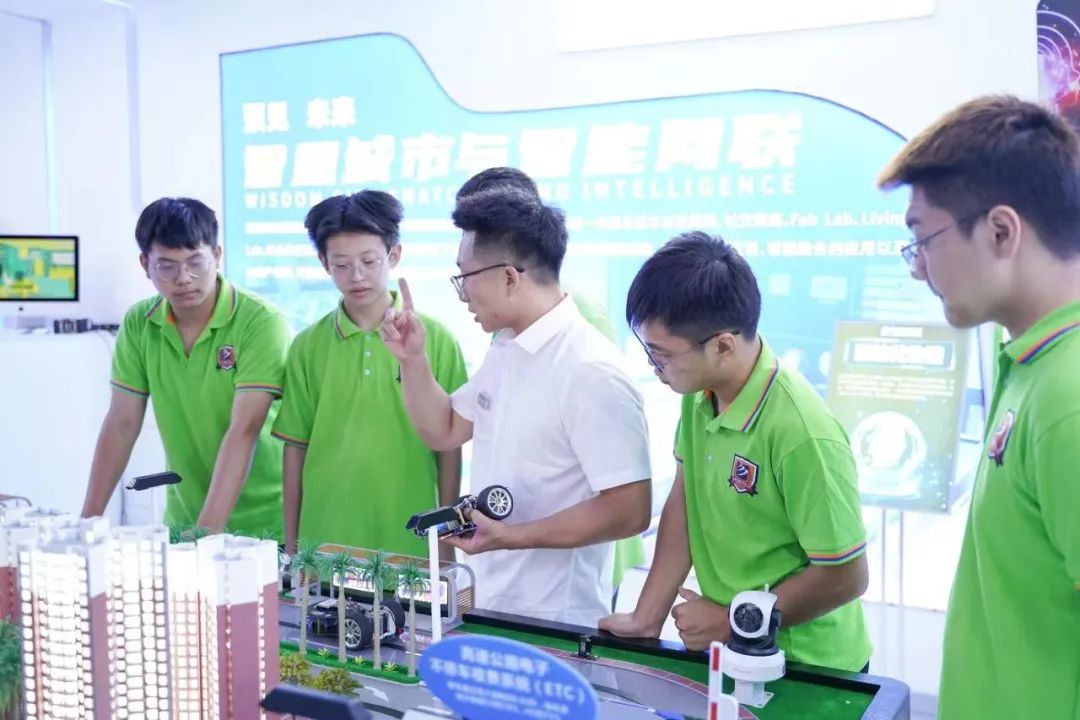 已經(jīng)10月份了 還能轉(zhuǎn)學(xué)嗎？有哪些需要注意？