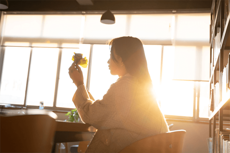 初高中生后悔輟學(xué)打工，如何才能重啟校園之旅