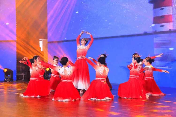 邀請賽在我校圓滿閉幕，新華學子勇奪佳績