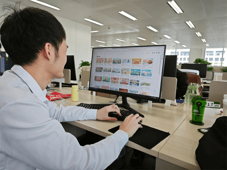 成功學(xué)子—楊澤醒|行遠自邇，篤行不怠