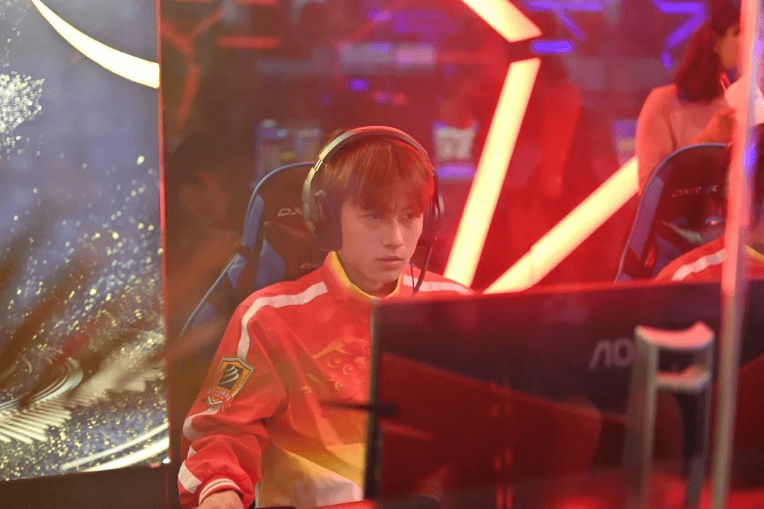 成都新華高級(jí)技工學(xué)校2024年夏秋季招生簡(jiǎn)章