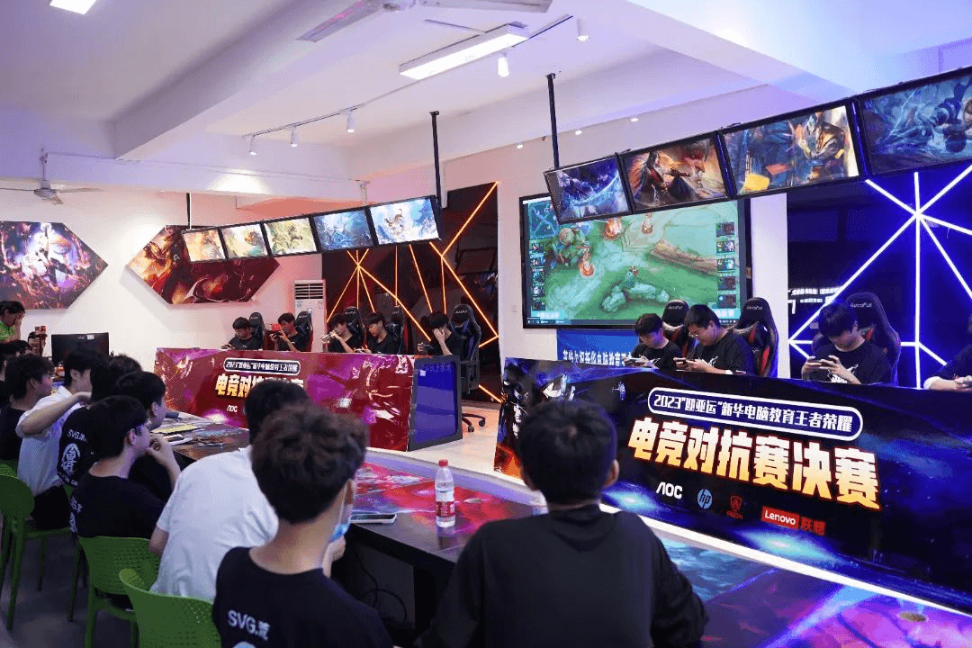 成都新華高級(jí)技工學(xué)校2024年夏秋季招生簡(jiǎn)章