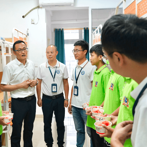 開學(xué)季，新華的老師們有話對你說！