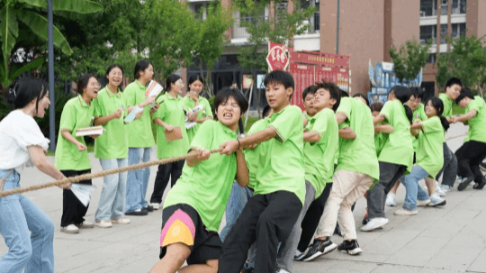 <b>別再羨慕別人，這一次，神仙學(xué)校是你的！</b>