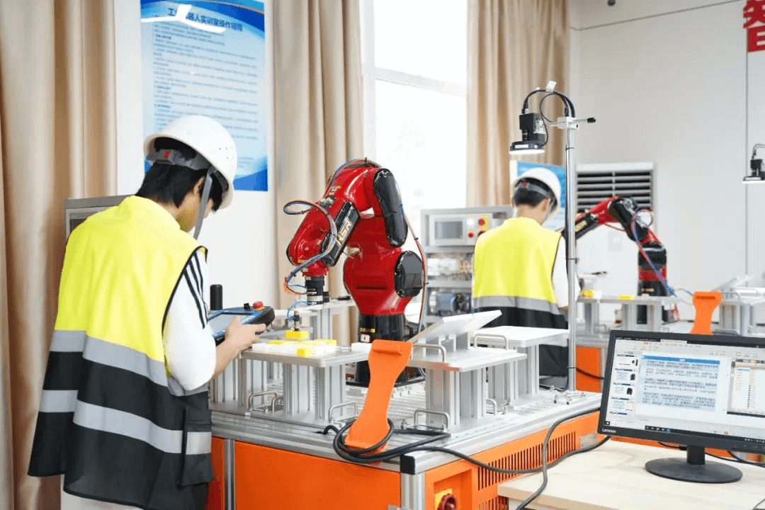 初高中生輟學(xué)出路在哪里？怎么能重回校園？