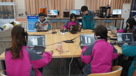 <b>@2025級新生：新生報到日，一起迎接新學(xué)期吧！</b>