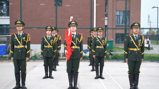 <b>花事正盛！學(xué)技正當(dāng)時(shí)，莫負(fù)成都新華好春光！</b>