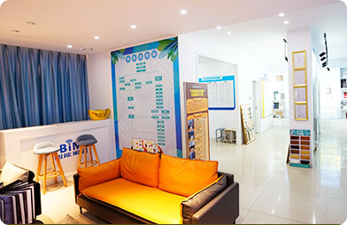 四川新華電腦學(xué)院BIM數(shù)字藝術(shù)展廳