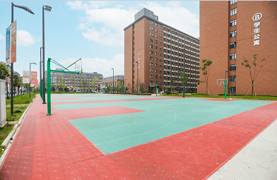 四川新華電腦學(xué)院校園環(huán)境