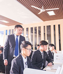 實(shí)戰(zhàn)授課，實(shí)訓(xùn)教學(xué)