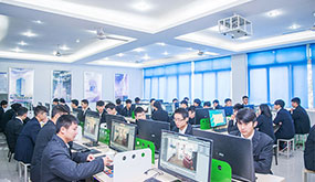 四川新華電腦學(xué)院實(shí)訓(xùn)環(huán)境